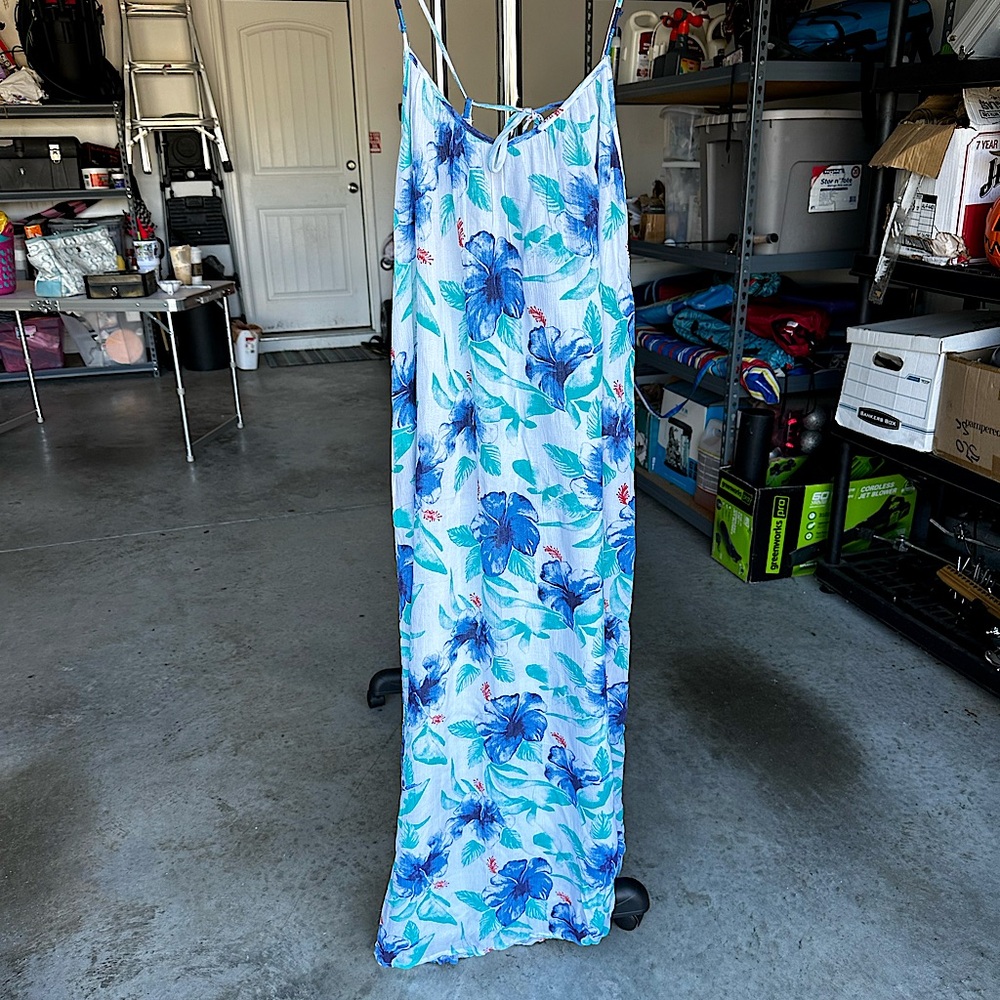 Roxy Flowy Strappy Dress - Small